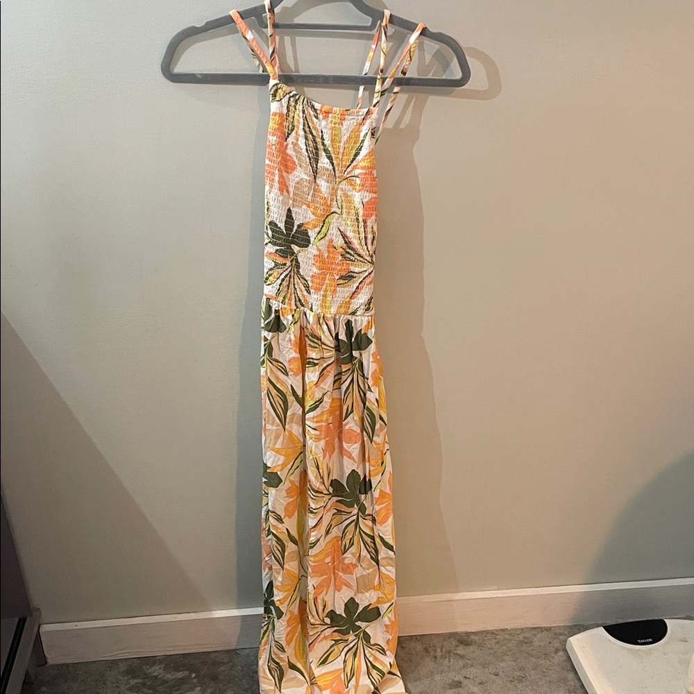 Roxy Floral Halter Maxi Dress in Peach, Olive & Cream Floral Print, L - Picture 5 of 10